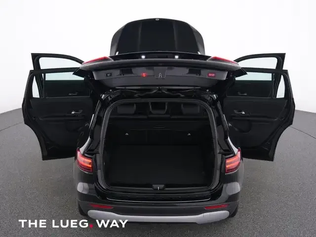 Mercedes-Benz GLB 180