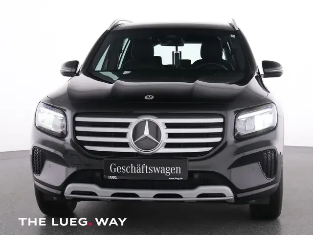 Mercedes-Benz GLB 180