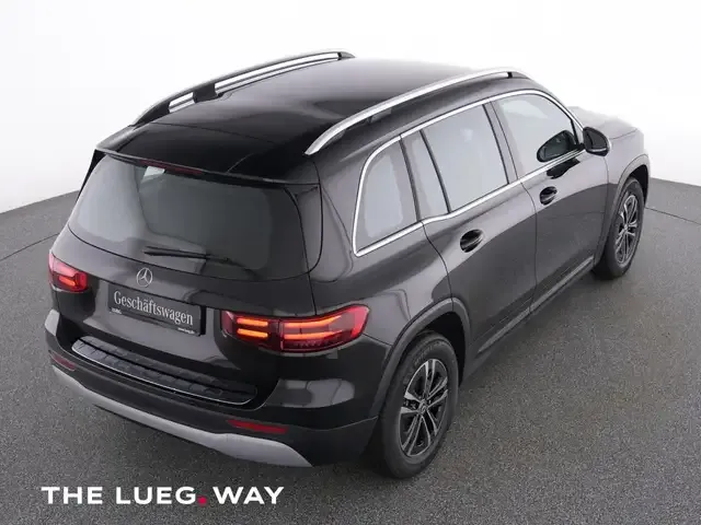 Mercedes-Benz GLB 180