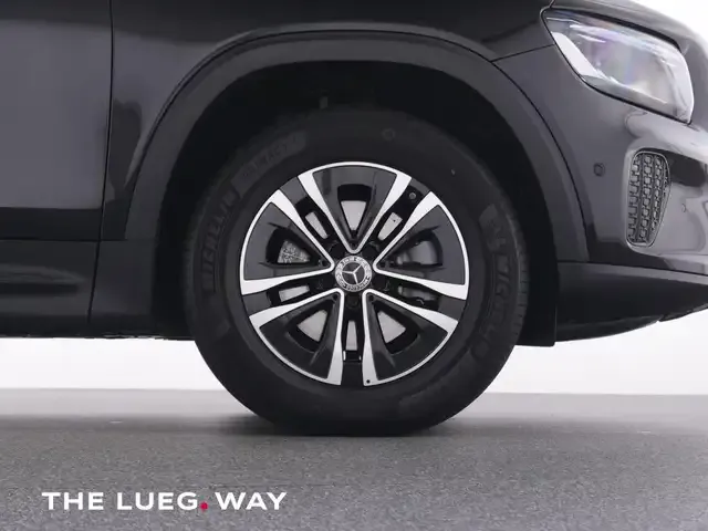 Mercedes-Benz GLB 180