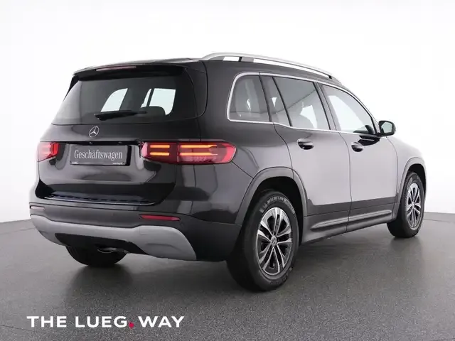 Mercedes-Benz GLB 180