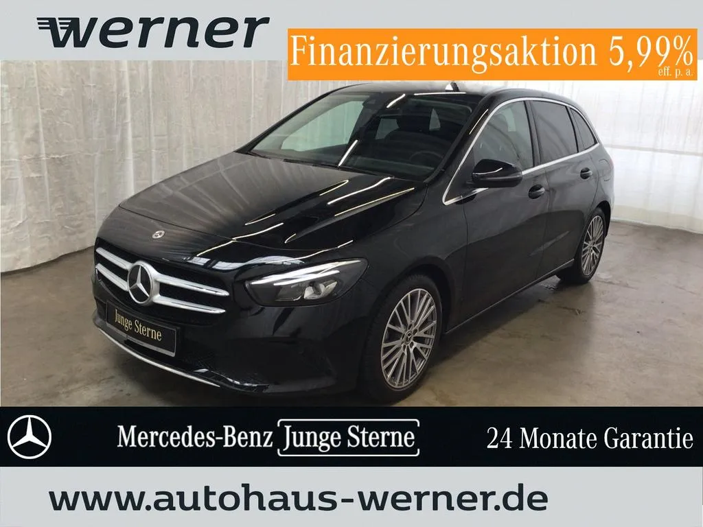 Mercedes-Benz B 180