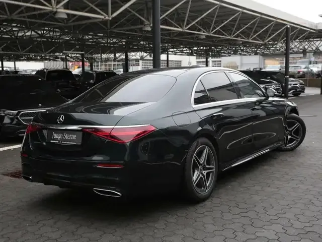 Mercedes-Benz S 400