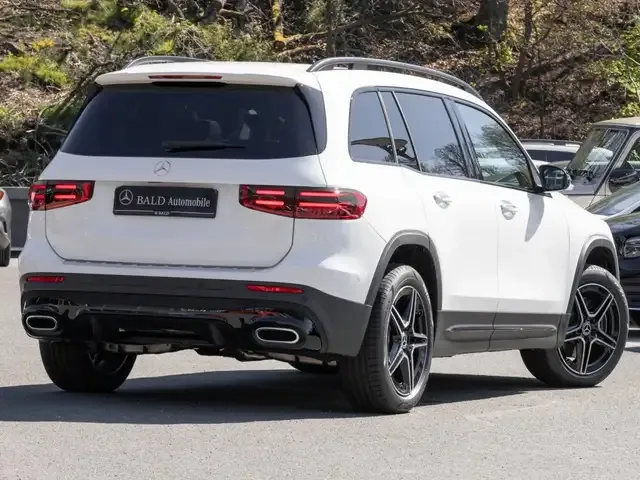 Mercedes-Benz GLB 250