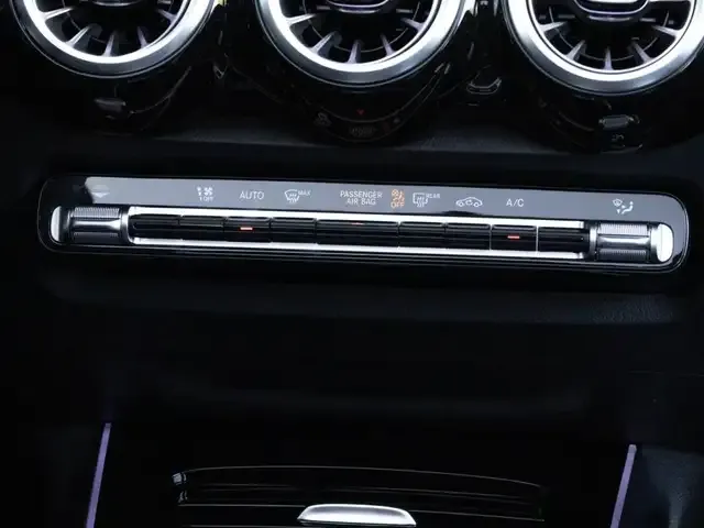 Mercedes-Benz GLB 250