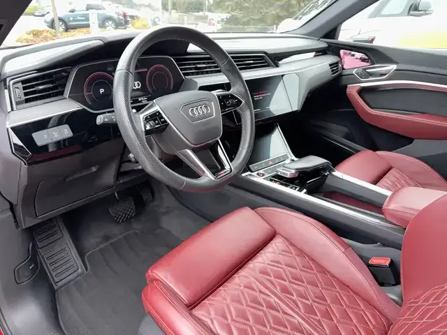 Audi e-tron