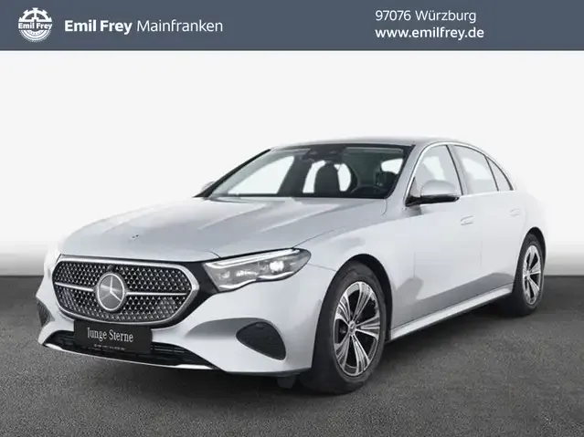 Mercedes-Benz E 220