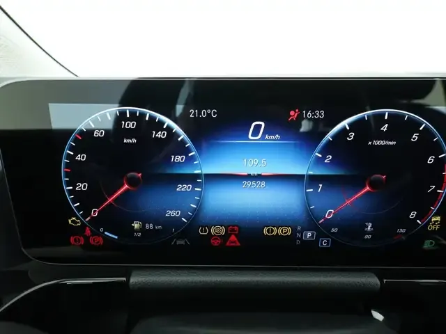 Mercedes-Benz GLA 180