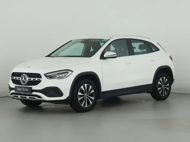 Mercedes-Benz GLA 180