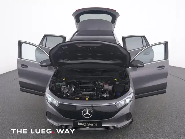 Mercedes-Benz EQA 300
