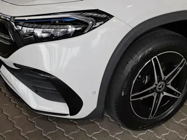 Mercedes-Benz EQA 250