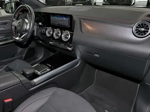 Mercedes-Benz EQA 250