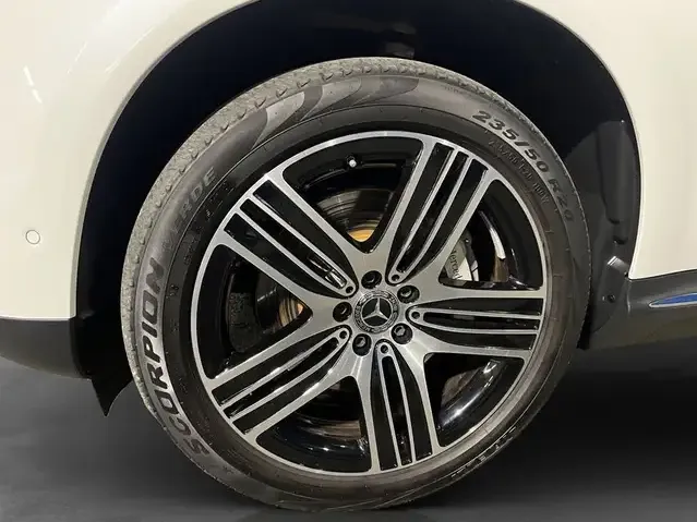 Mercedes-Benz EQC 400