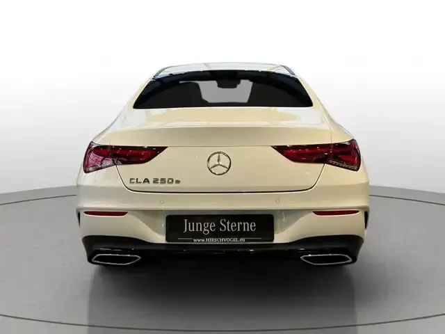 Mercedes-Benz CLA 250