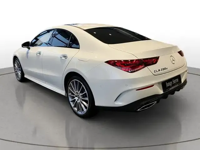 Mercedes-Benz CLA 250
