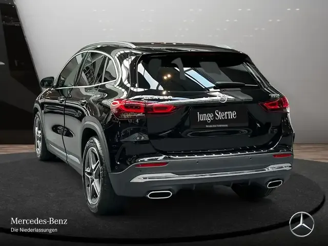 Mercedes-Benz GLA 250