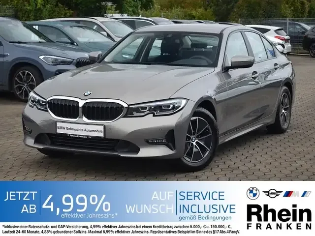 BMW 320