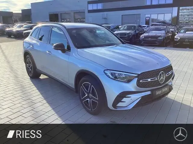 Mercedes-Benz GLC 220