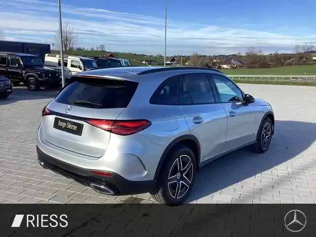 Mercedes-Benz GLC 220