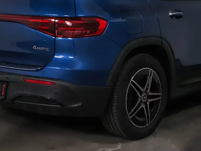 Mercedes-Benz EQB 300