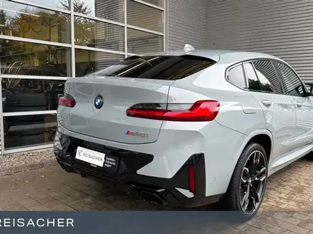BMW X4 M