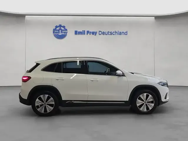 Mercedes-Benz EQA 300
