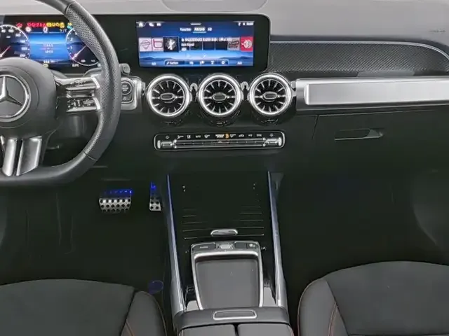 Mercedes-Benz GLB 250