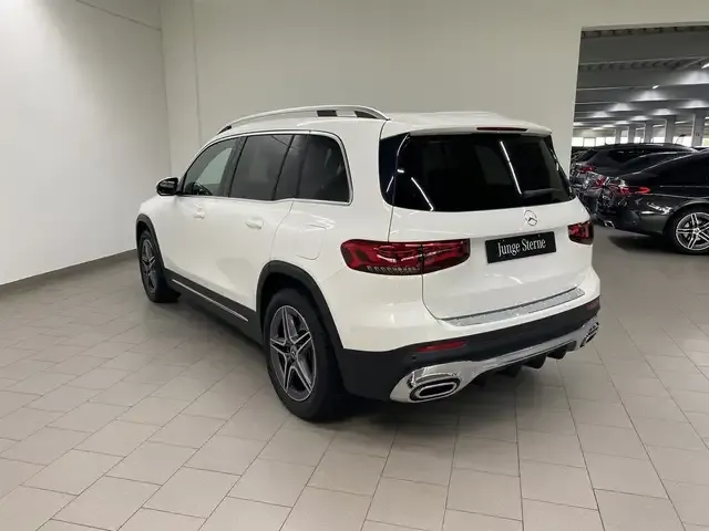 Mercedes-Benz GLB 250