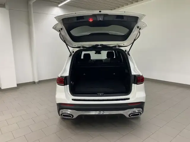 Mercedes-Benz GLB 250