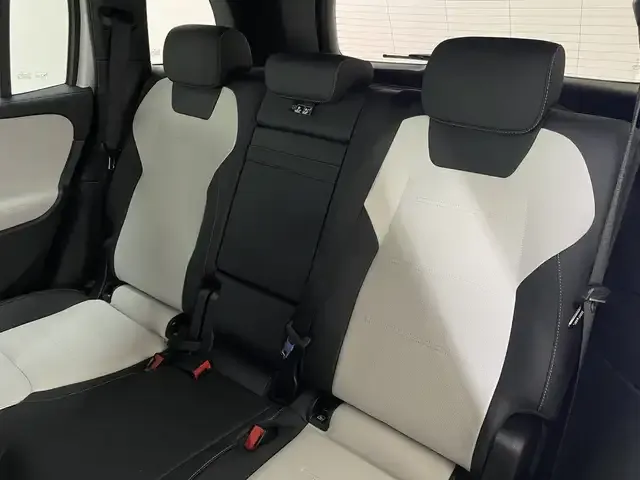 Mercedes-Benz GLB 250