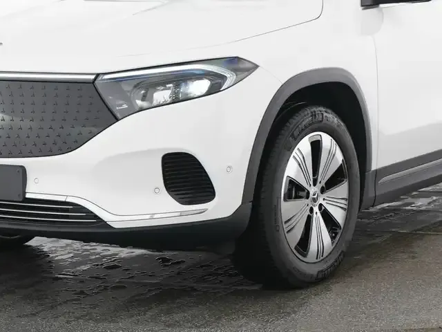 Mercedes-Benz EQA 300