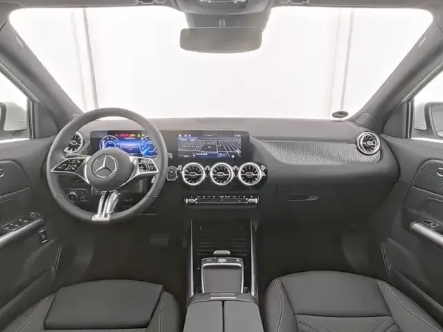 Mercedes-Benz EQA 300