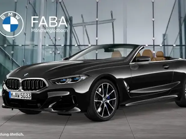 BMW 840