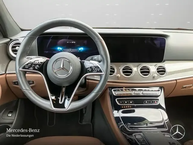 Mercedes-Benz E 400