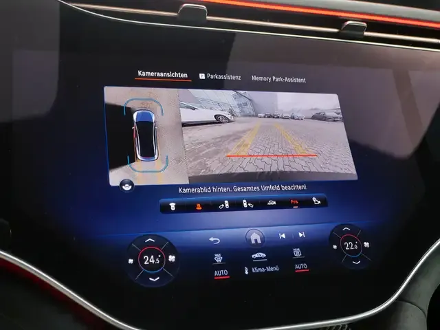 Mercedes-Benz EQE 43