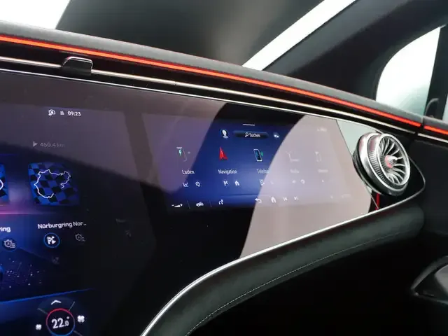 Mercedes-Benz EQE 43