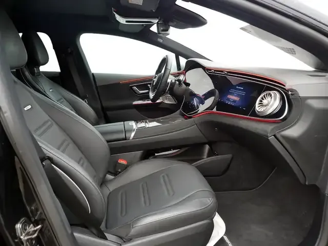 Mercedes-Benz EQE 43