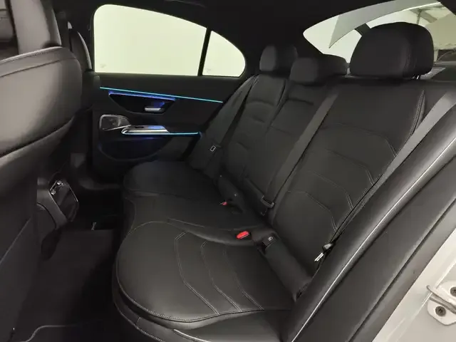 Mercedes-Benz E 400