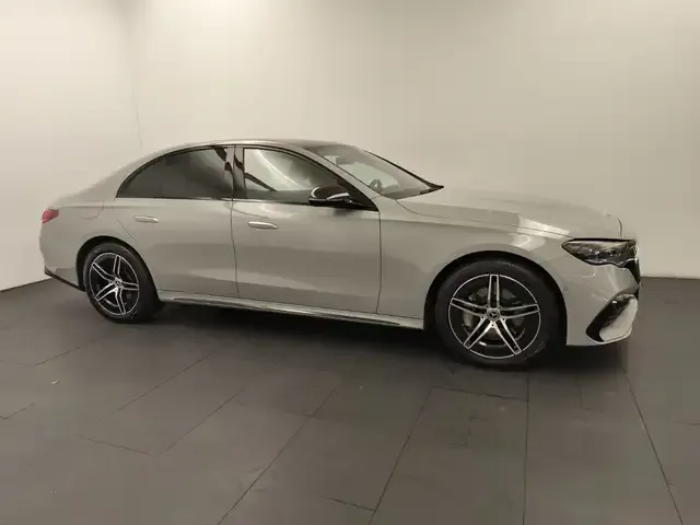 Mercedes-Benz E 400