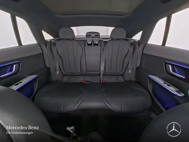 Mercedes-Benz EQE 300