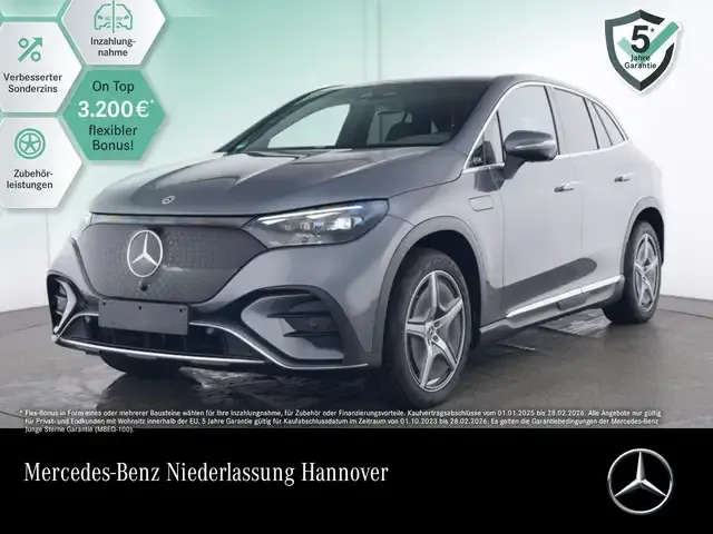 Mercedes-Benz EQE SUV