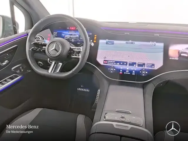 Mercedes-Benz EQE SUV