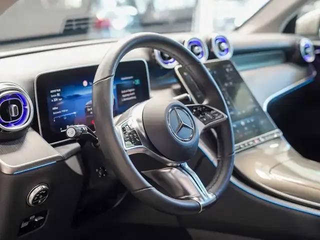 Mercedes-Benz GLC 300