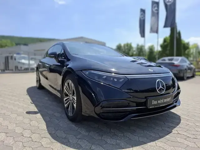 Mercedes-Benz EQS