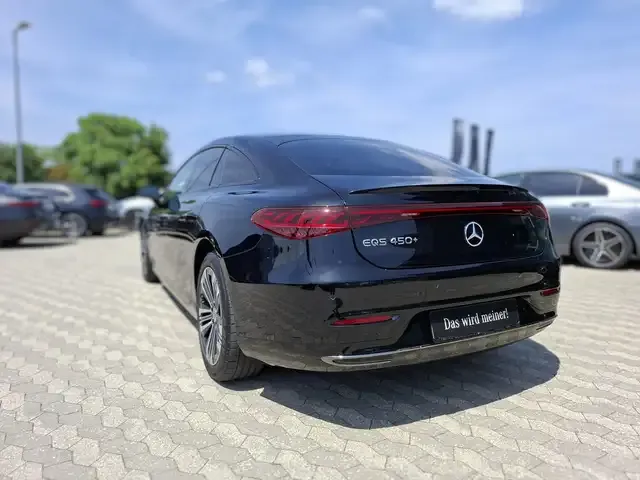 Mercedes-Benz EQS