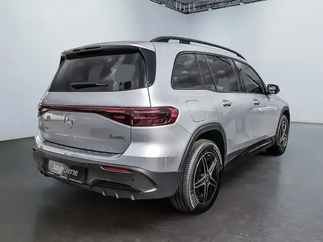 Mercedes-Benz EQB 300