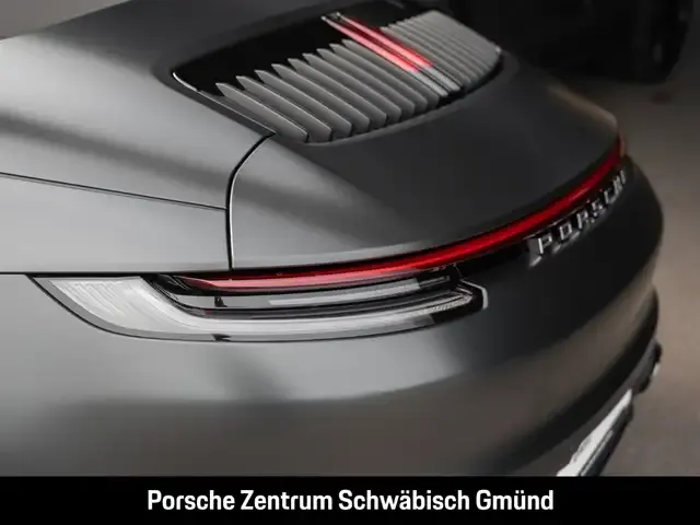 Porsche 992