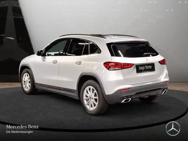 Mercedes-Benz GLA 250