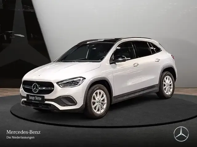 Mercedes-Benz GLA 250