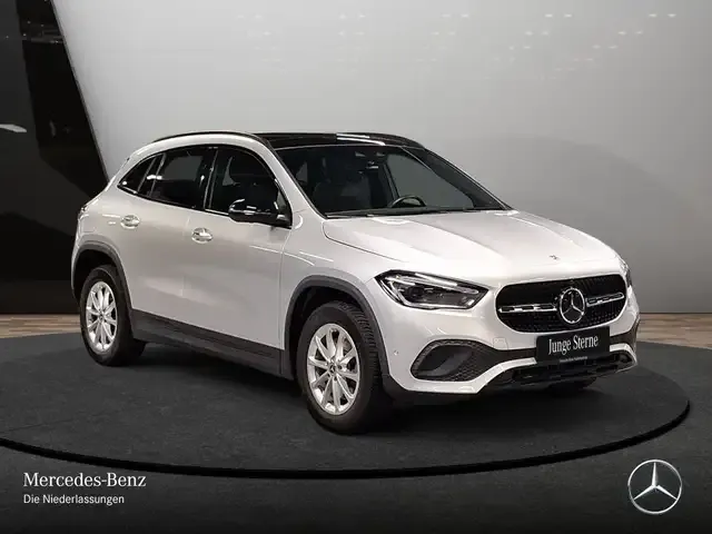 Mercedes-Benz GLA 250